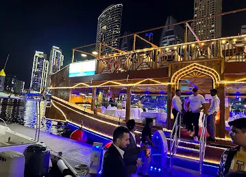 Dhow Cruise Dubai Marina