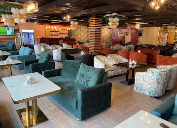 Dhuaan Cafe