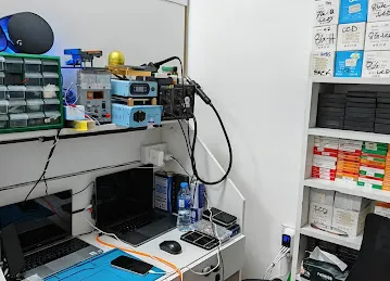 Di Mobile Repairs Used Mobile and Used Laptops Shop