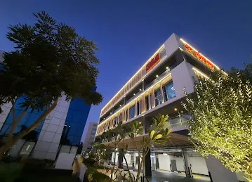 DIC Building @20
