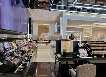 DIOR Fragrance & Beauty Boutique