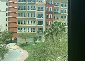 Discovery Gardens, Building 117