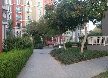 Discovery Gardens, Building 132