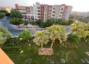 Discovery Gardens, Building 75