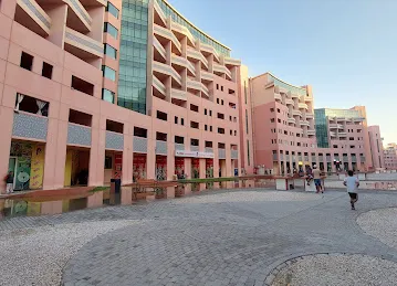 Discovery Gardens, Building 9