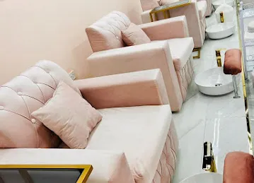 Diva Nails Beauty Salon