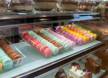 Dolci Delight Patisserie - Koisk