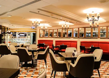 Downtown Cafe - Sheraton Khalidiya Hotel