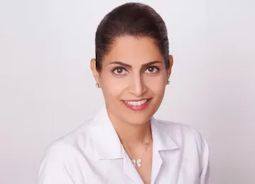 Dr. Arezu Zara Akhavan