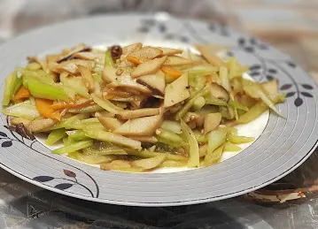 Dragon Bao Bao Restaurant龙包包中餐