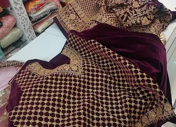 Dreams Selection textile and tailoring L.L