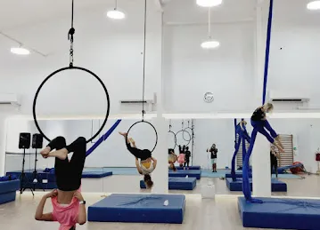 Dubai Circus School