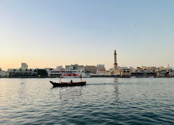 Dubai Deira Creek Side