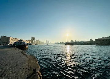Dubai Deira Creek Side