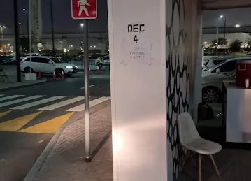 Dubai Exhibition Center Parking