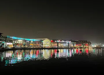 Dubai Festival City Floating Station