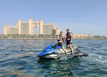 Dubai French Activities