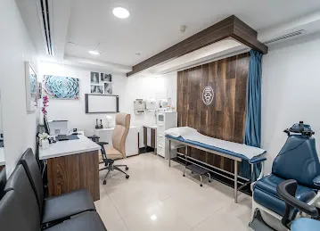 Dubai London Clinic