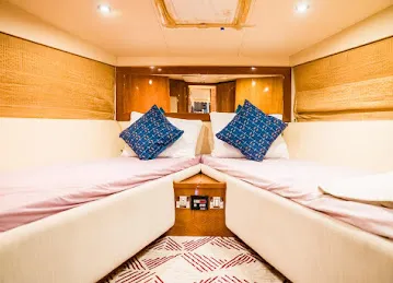 Dubai Marina Luxury Yacht