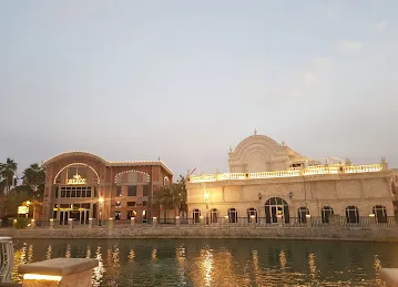 Dubai Parks and Resorts - Visitor Car Park