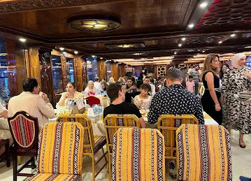 DUTCH ORIENTAL MEGA DHOW