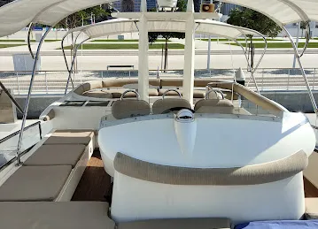 Dynasty Yachts