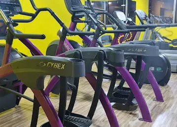 Eagle Gym - Hamdan St.