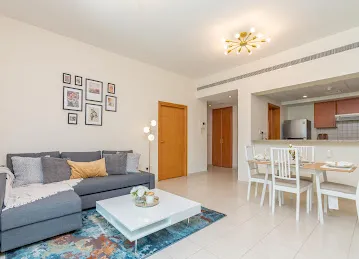 Easy Click Holiday Homes | Furnished Apartments