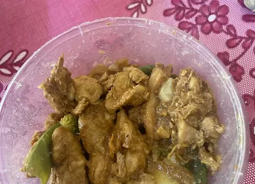 EAThan's Lomi Restaurant & Bakery