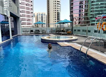 Edge Creekside Hotel