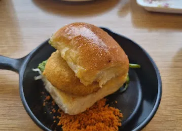 Elco Restaurant
