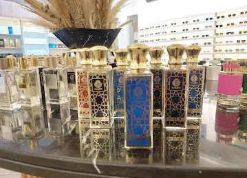Elegance Style Perfumes And Gifts - Dalma Mall | الجانس ستايل للعطور والهدايا - دلما مول