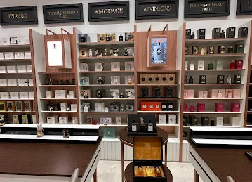 Elegance Style Perfumes And Gifts - Mirdif City Centre | الجانس ستايل للعطور والهدايا - مردف سيتي سنتر