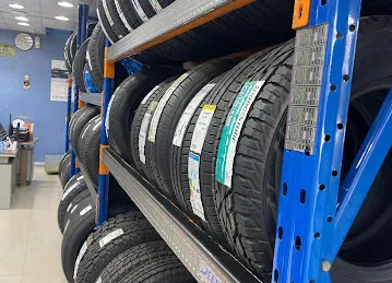 ELHAOW TYRES (L.L.C.)