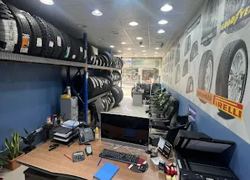 ELHAOW TYRES (L.L.C.)
