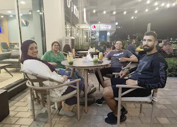 Elsamaka Elsaghira Seafood السمكة الصغيرة