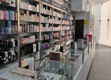 Elyssa Perfumes | Best Perfumes store in Dubai