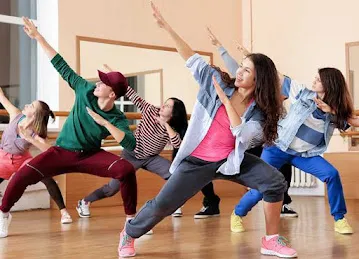 EMIRATES DANCE