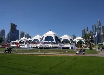 Emirates Golf Club Car Park