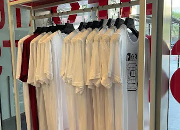 Emirates Sports Store