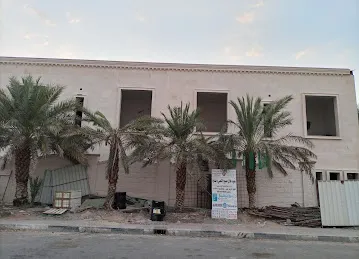 Emirates St / Al Tafawuq School