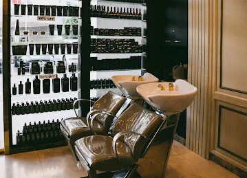 En Vogue Gents Salon, JBR