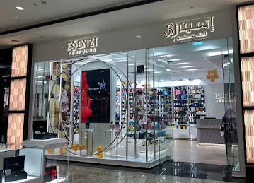 Essenzi Perfumes