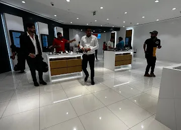 Etisalat (Digital Store) - Burjuman