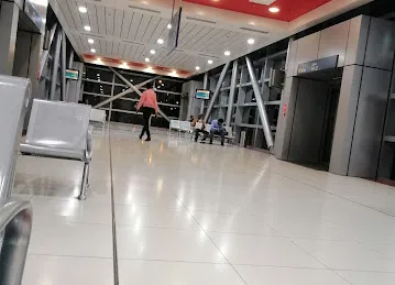 Etisalat Metro Station A8