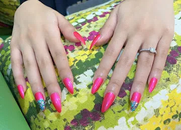 European Beauty Lounge