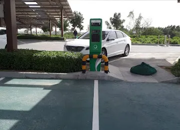 EV Green Charging Station
