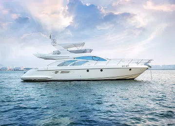 Everest Yacht Charter
