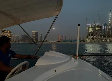 Everest Yacht Charter