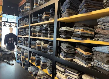 Evoke Mens Boutique